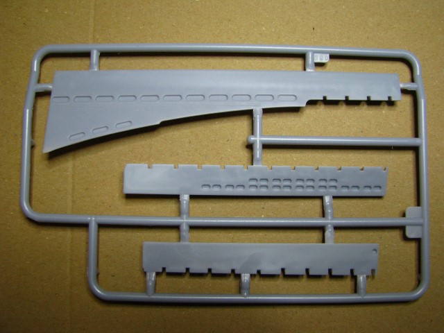 046-1small.JPG
