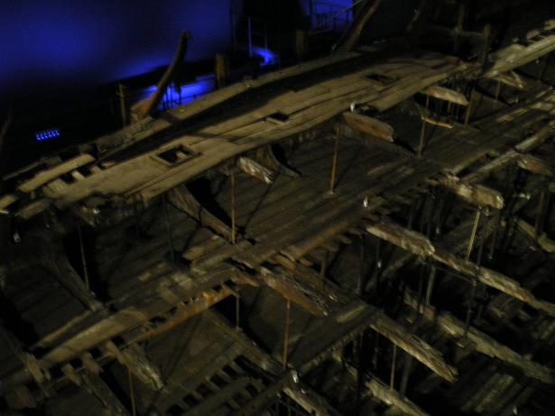 ships 876.jpg